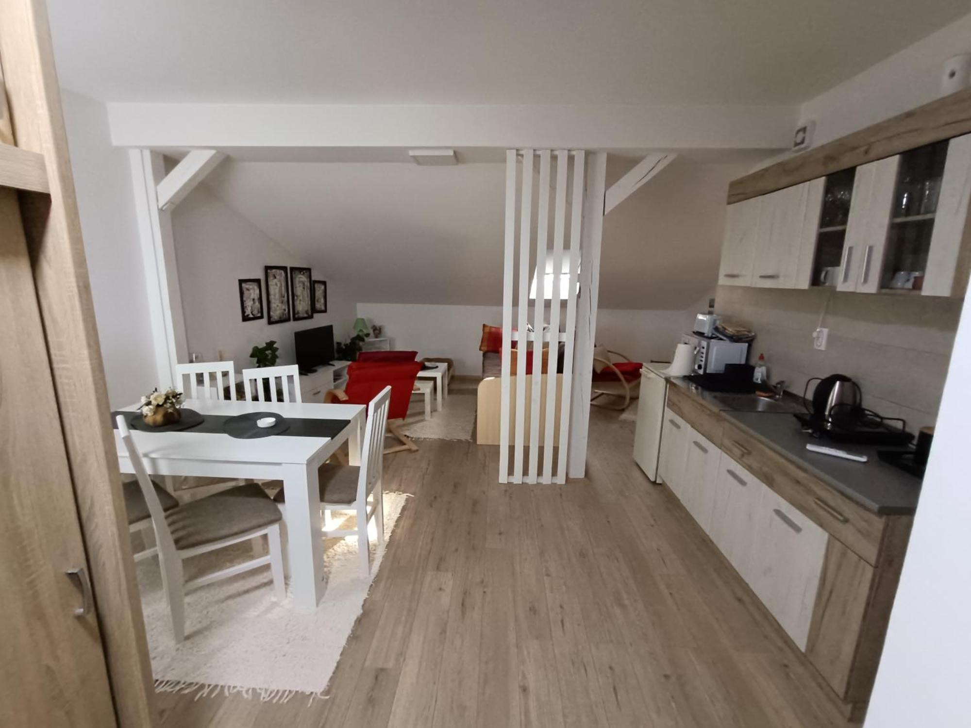 קראלג'בו Apartmani S - Dsn מראה חיצוני תמונה