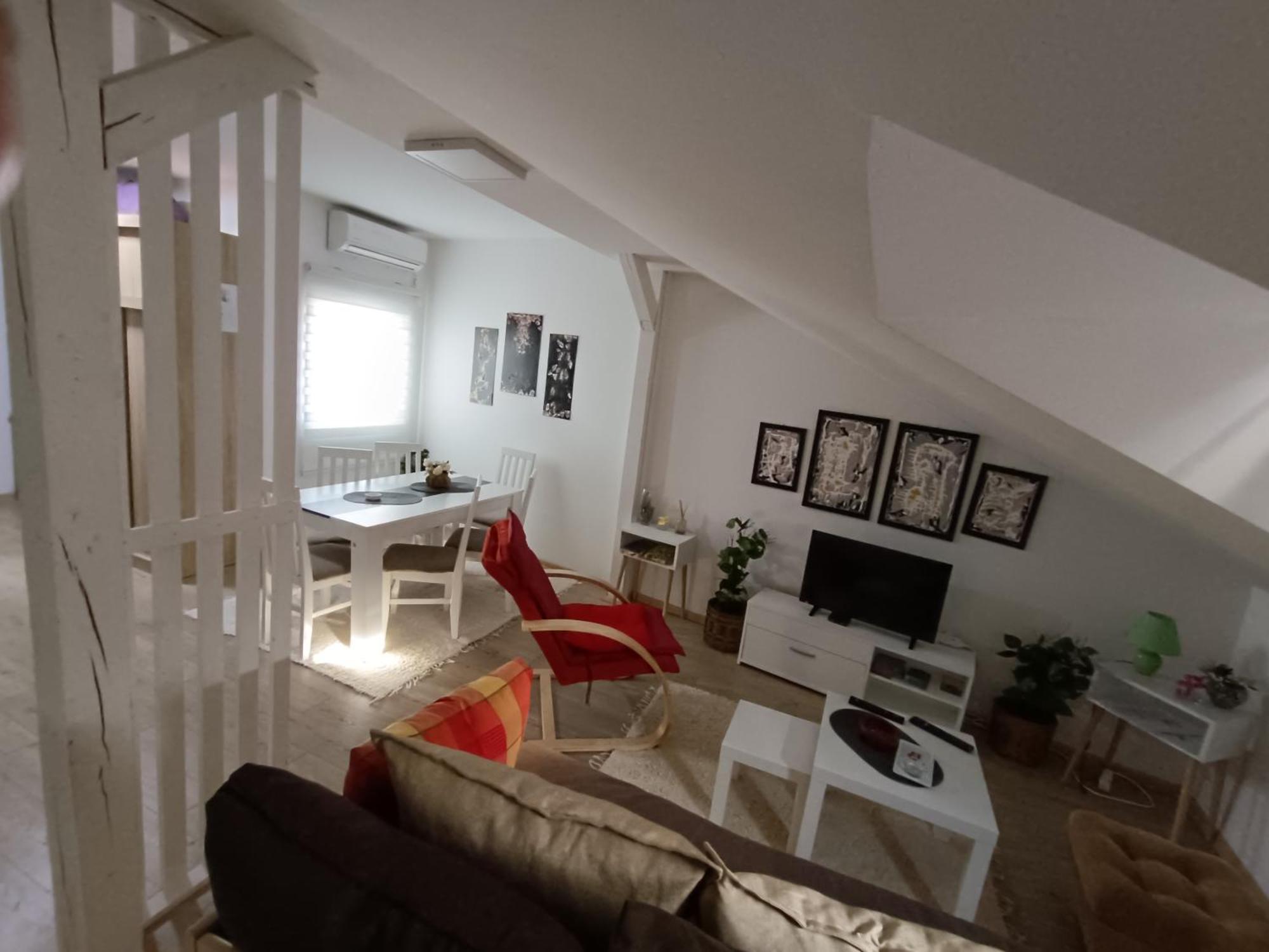 קראלג'בו Apartmani S - Dsn מראה חיצוני תמונה