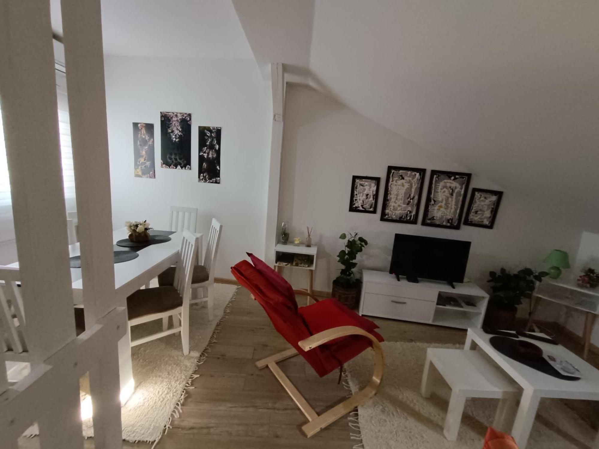 קראלג'בו Apartmani S - Dsn מראה חיצוני תמונה