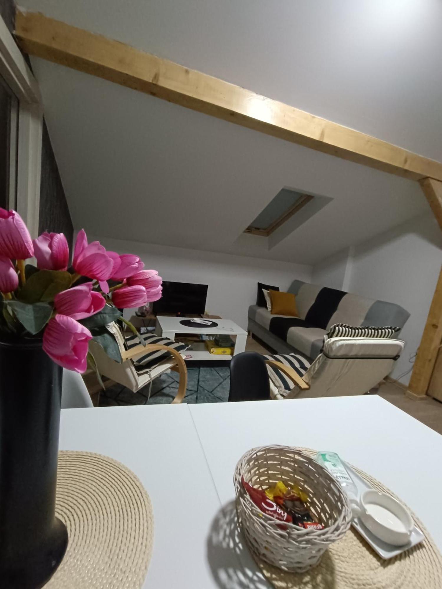 קראלג'בו Apartmani S - Dsn חדר תמונה