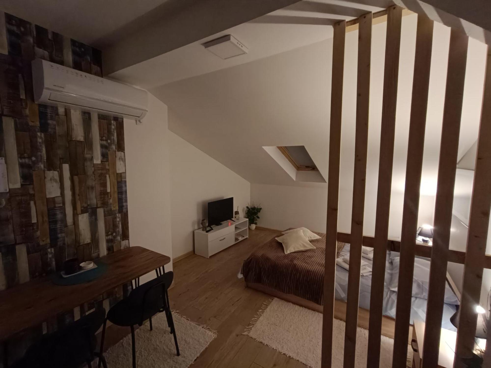 קראלג'בו Apartmani S - Dsn חדר תמונה