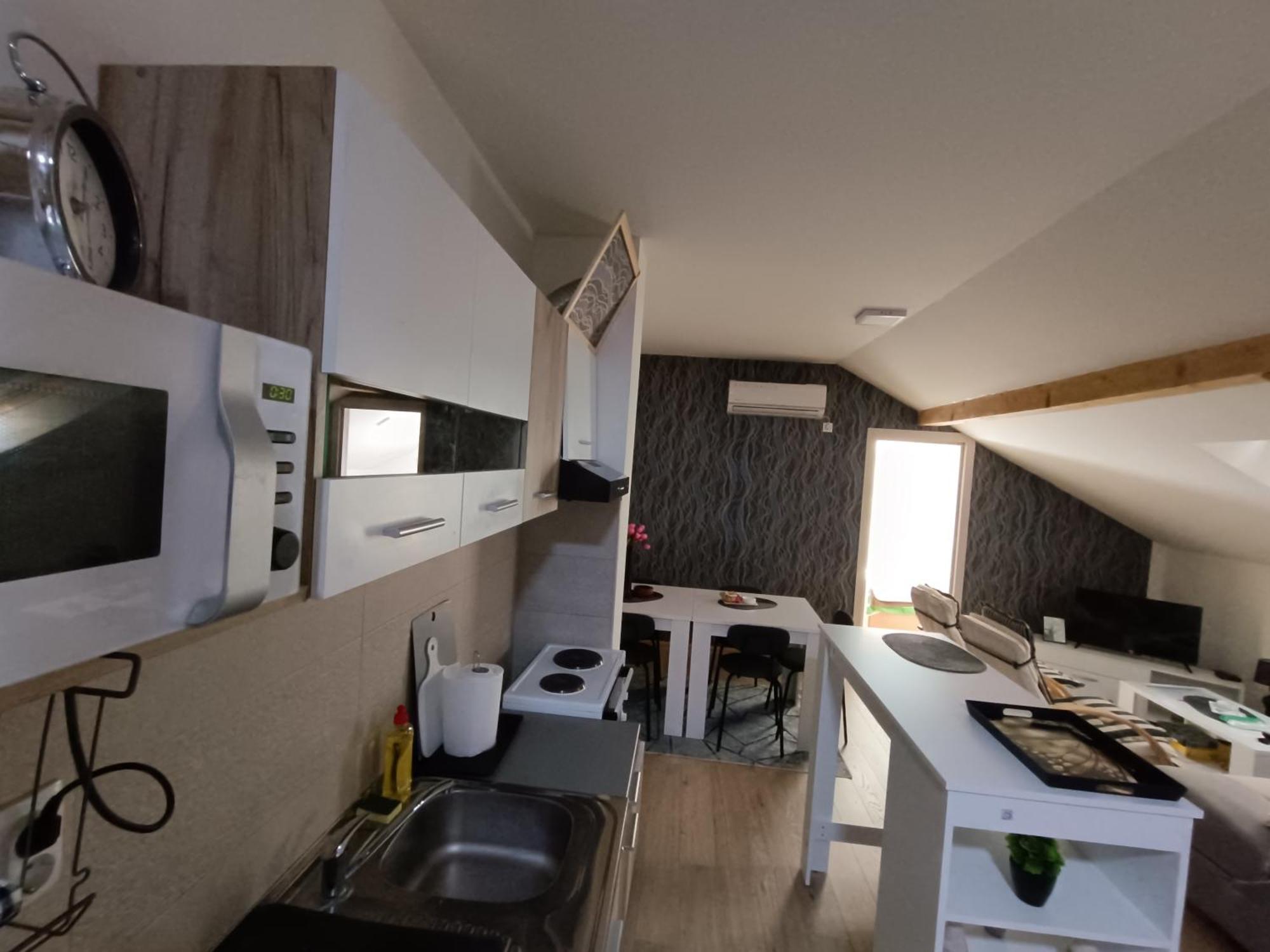 קראלג'בו Apartmani S - Dsn חדר תמונה
